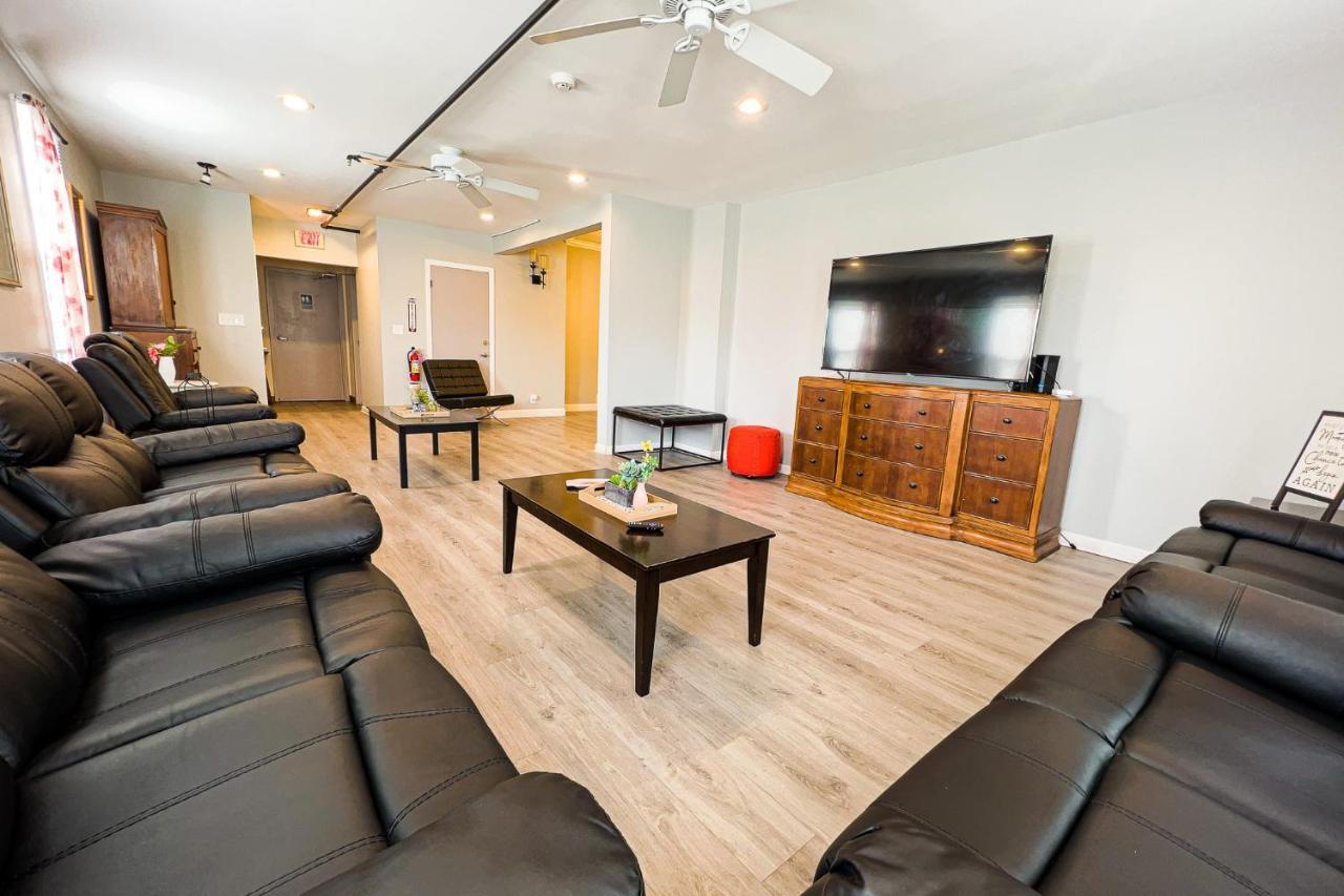 Unique Large 9br House With 3 Bath Close To The Falls Niagarafälle